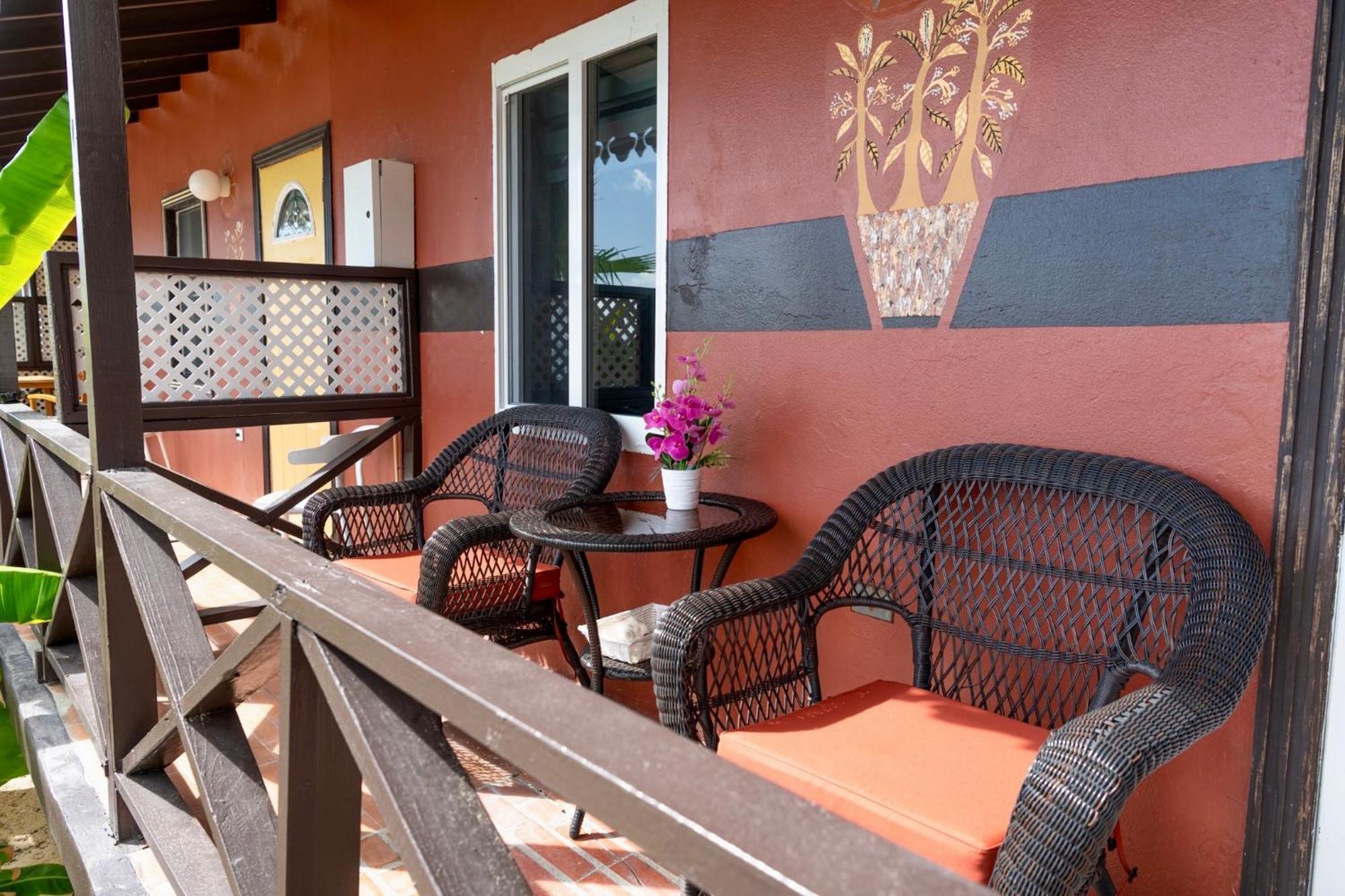 Mary'S Boon Beach Resort & Spa Simpson Bay Exterior foto