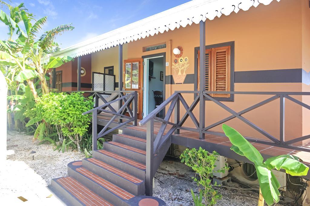 Mary'S Boon Beach Resort & Spa Simpson Bay Exterior foto